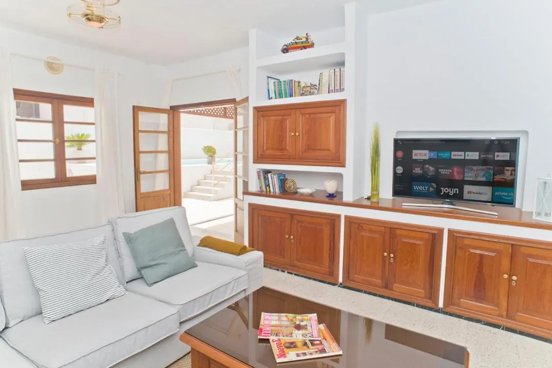 Villa Pilar Puerto del Carmen  0*, Puerto del Carmen (Lanzarote) Španělsko